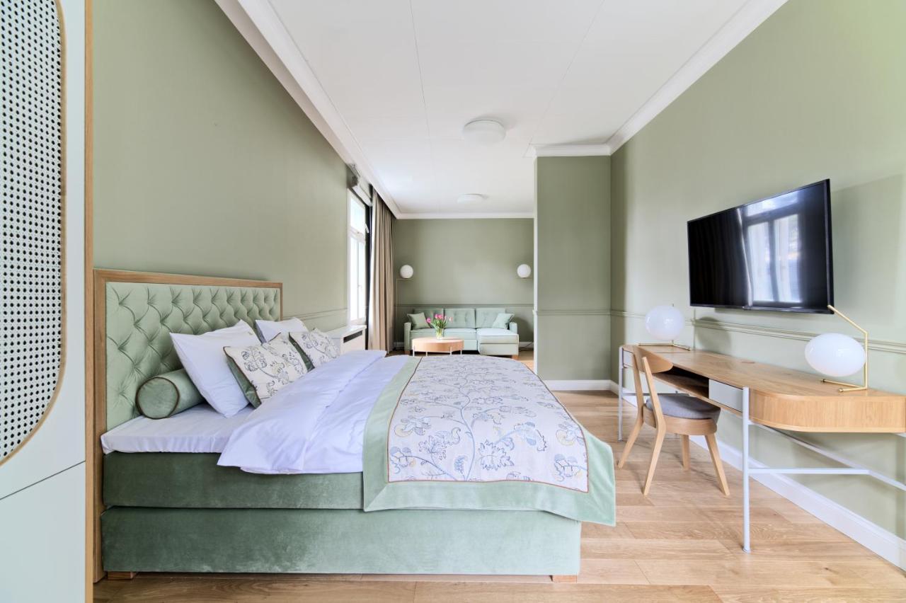Nowy Gurewicz Bed & Breakfast Otwock Exterior photo