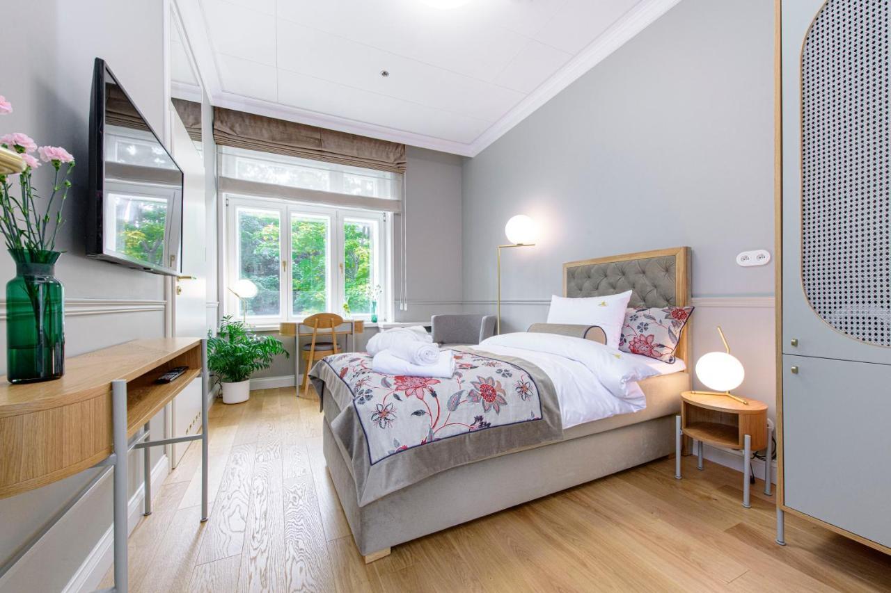 Nowy Gurewicz Bed & Breakfast Otwock Exterior photo